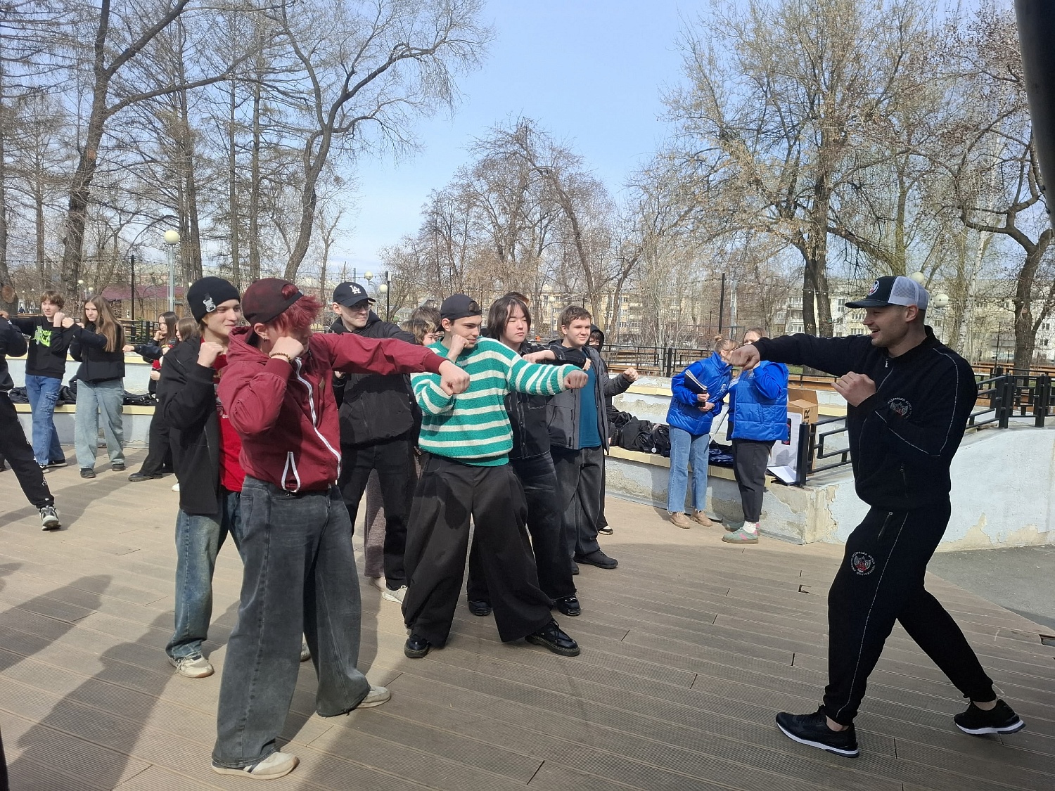 КОСМИЧЕСКАЯ ЗАРЯДКА В ЧЕСТЬ ДНЯ КОСМОНАВТИКИ!